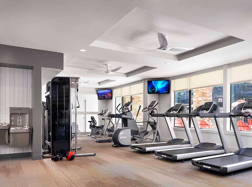 coveredbridge-amenity-exterior-fitness-center(1)